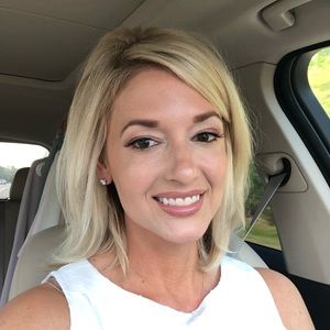 Meet your Posher, Loren